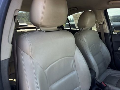 Used 2015 Chevrolet Cruze LT FWD image 22