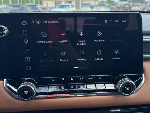 Used 2026 GMC Canyon AT4 image 16