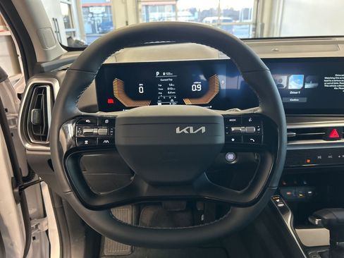 New 2026 Kia Sorento S w/ S Panoramic Sunroof Package FWD image 18