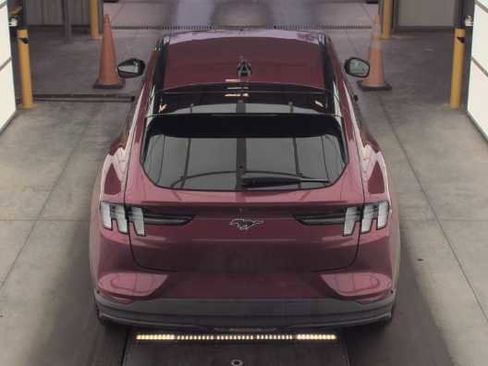Used 2025 Ford Mustang Mach-E Select w/ Comfort Package Lite image 3