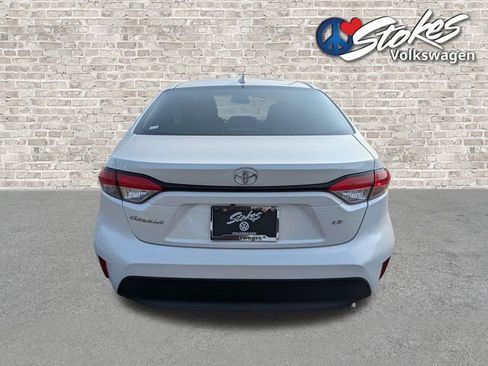 Used 2026 Toyota Corolla LE FWD image 5