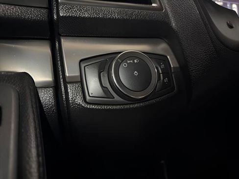 Used 2019 Ford Explorer 4WD Police Interceptor image 19