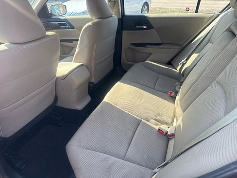 Used 2015 Honda Accord LX image 8