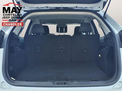 Used 2024 Ford Edge SEL AWD/4WD image 16