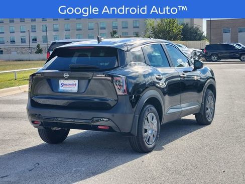 Certified 2025 Nissan Kicks S image 3