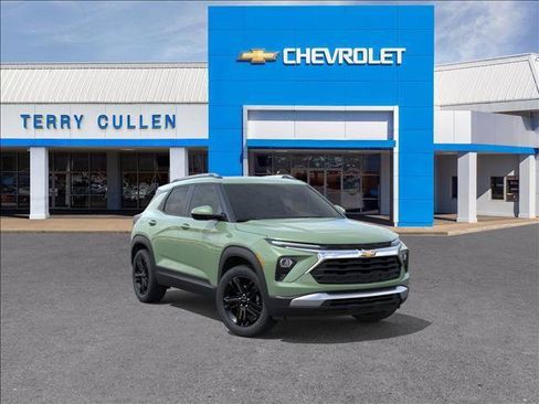 New 2026 Chevrolet TrailBlazer LT w/ Midnight Edition FWD image 1