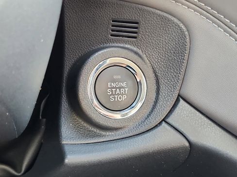 Used 2020 Subaru Outback Onyx Edition XT image 17