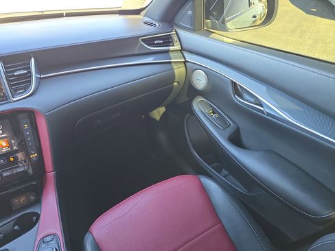 Used 2023 INFINITI QX50 Sport image 12