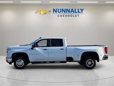 New 2026 Chevrolet Silverado 3500 W/T w/ WT/CX Safety Package image 2