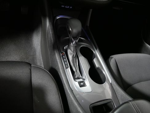 Used 2022 Chevrolet Malibu LT FWD image 24