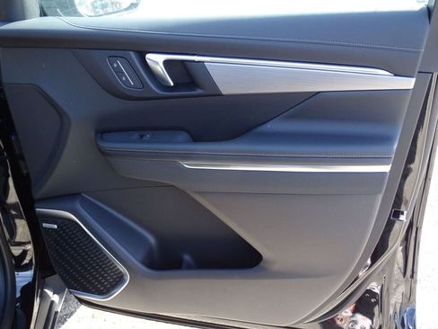 New 2025 Buick Enclave Preferred w/ Super Cruise Package image 6