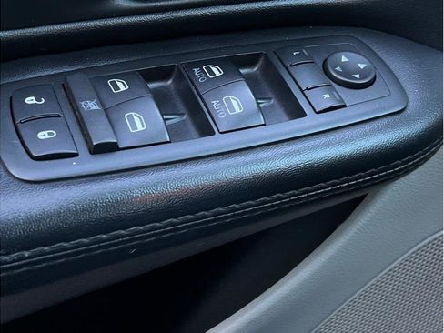 Used 2017 Dodge Grand Caravan SE w/ Power Window Group image 20