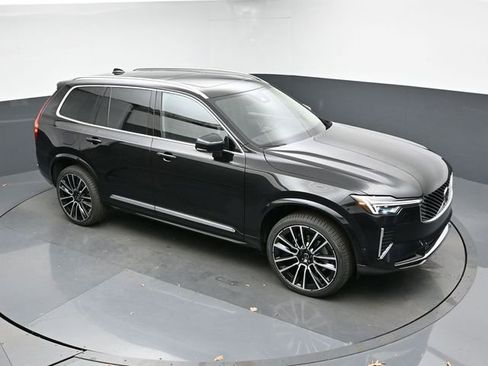 New 2026 Volvo XC90 B6 Plus w/ Protection Package Premier image 46