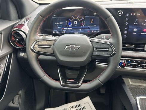 Used 2025 Chevrolet Equinox RS w/ Safety and Technology Package AWD/4WD image 24