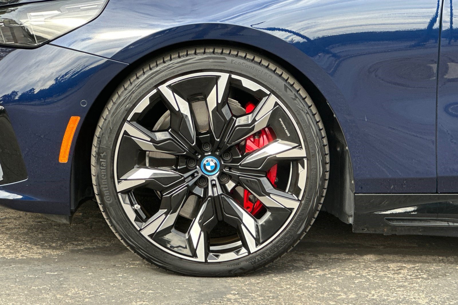 Used 2024 BMW i5 M60 w/ Executive Package AWD/4WD image 38
