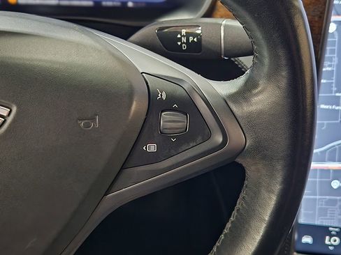 Used 2018 Tesla Model X 75D image 48