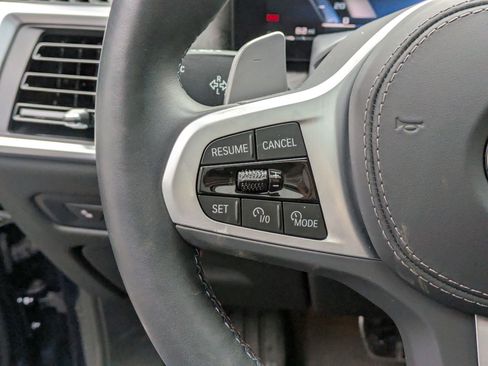 Used 2025 BMW X5 M60i w/ Climate Comfort Package image 17