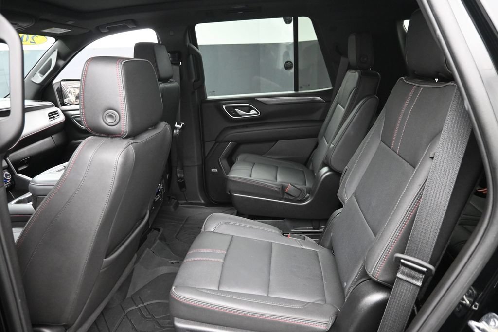 Used 2024 Chevrolet Tahoe RST w/ Luxury Package AWD/4WD image 14
