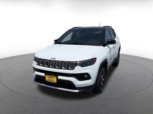 Used 2025 Jeep Compass Limited AWD/4WD image 7
