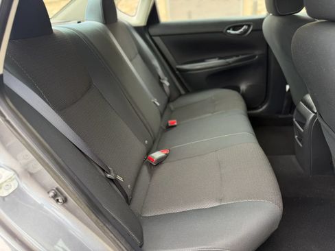 Used 2019 Nissan Sentra S FWD image 30