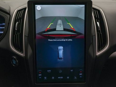 Certified 2024 Ford Edge SEL w/ Convenience Package image 16