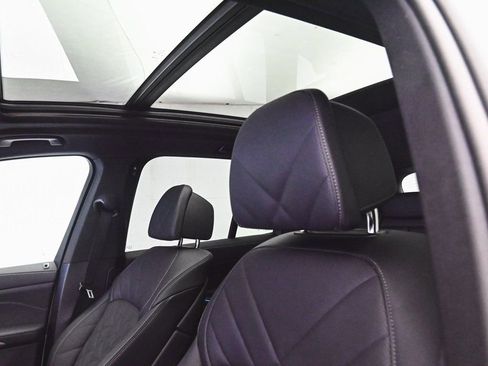Used 2026 BMW X5 xDrive40i AWD/4WD image 31