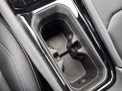 New 2025 Jeep Compass Limited w/ Sun & Sound Group image 18