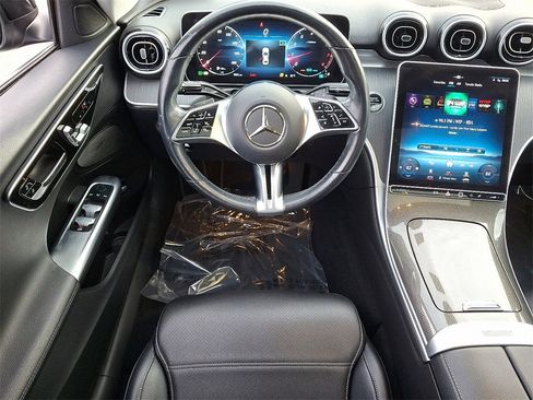 Used 2022 Mercedes-Benz C 300 4MATIC Sedan image 11
