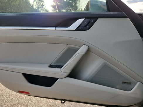 Certified 2025 Porsche 911 Carrera image 15