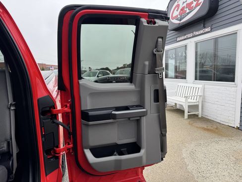 Used 2015 Ford F150 XLT w/ Equipment Group 301A Mid AWD/4WD image 28