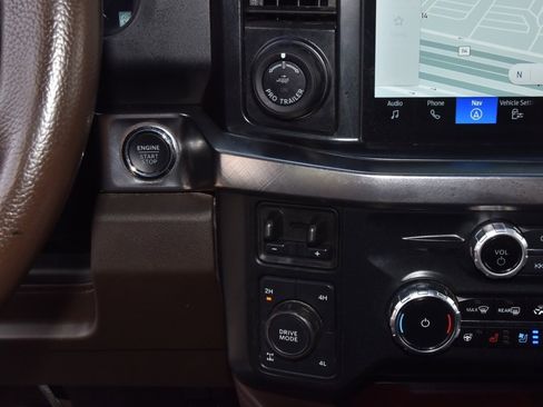 Used 2024 Ford F250 King Ranch w/ Chrome Package image 30