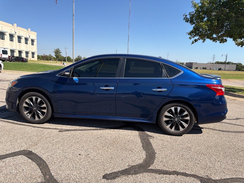 Used 2019 Nissan Sentra SR FWD image 6