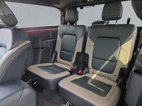 Used 2023 Ford Bronco Wildtrak AWD/4WD image 23