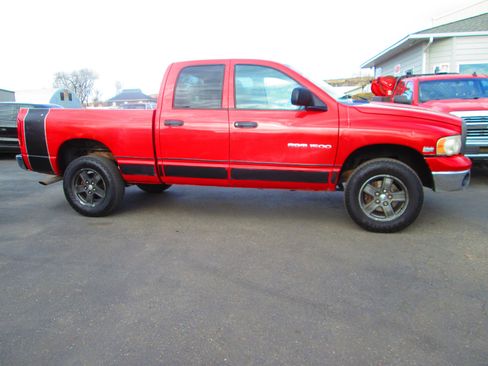 Used 2003 Dodge Ram 1500 Truck SLT image 2