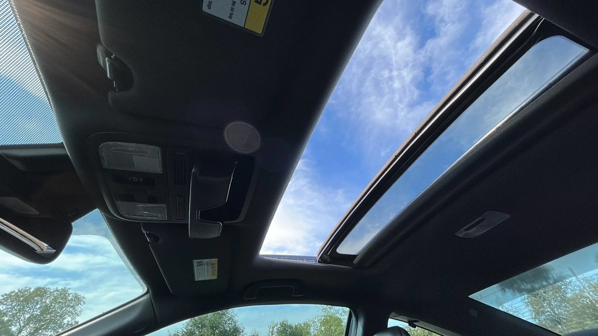 Used 2017 Honda Accord Touring image 6