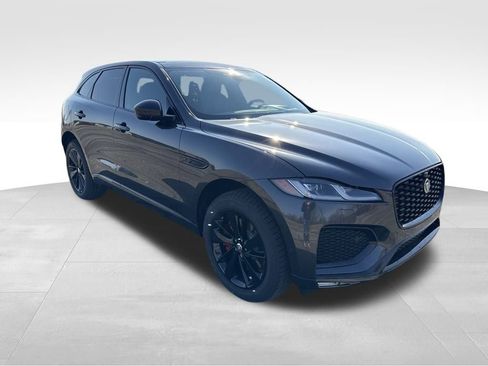 New 2026 Jaguar F-PACE R-Dynamic S AWD/4WD image 6