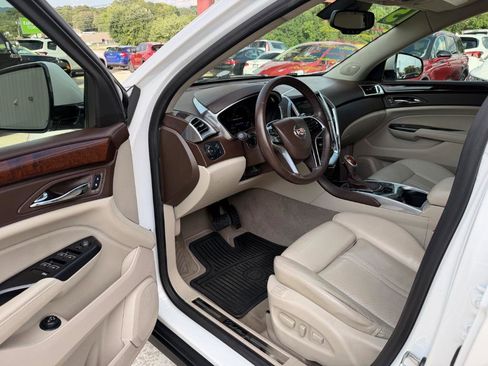 Used 2015 Cadillac SRX Premium FWD image 5