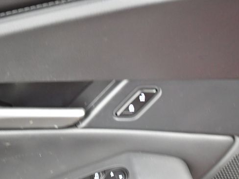 Used 2023 MAZDA CX-30 AWD 2.5 S w/ Select Package image 16