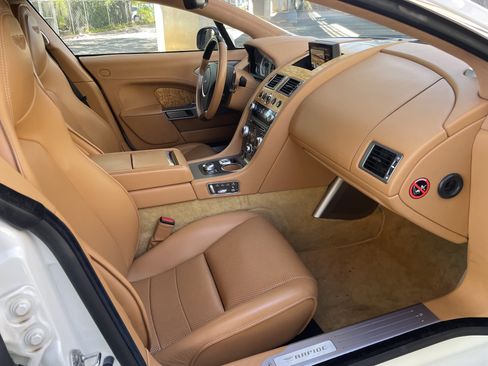 Used 2012 Aston Martin Rapide RWD image 16