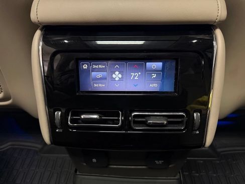 Used 2022 Lincoln Aviator Grand Touring w/ Equipment Group 301A AWD/4WD image 19