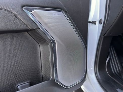 Used 2024 Chevrolet Silverado 3500 High Country w/ High Country Premium Package image 39