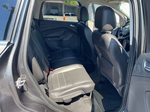 Used 2017 Ford Escape Titanium w/ Equipment Group 301A AWD/4WD image 20
