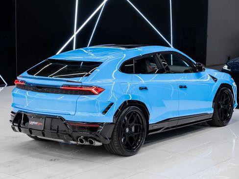 Used 2025 Lamborghini Urus SE AWD/4WD image 34
