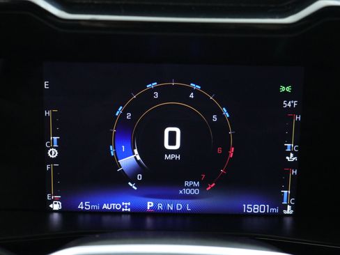 Used 2023 Chevrolet Colorado LT w/ LT Convenience Package image 17