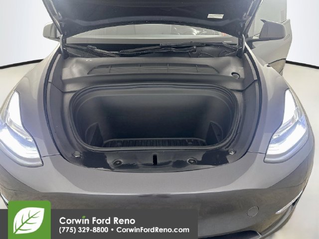 Used 2023 Tesla Model Y Long Range AWD/4WD image 32