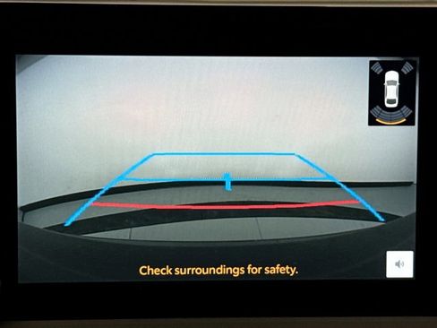 Used 2024 Toyota Prius LE image 15