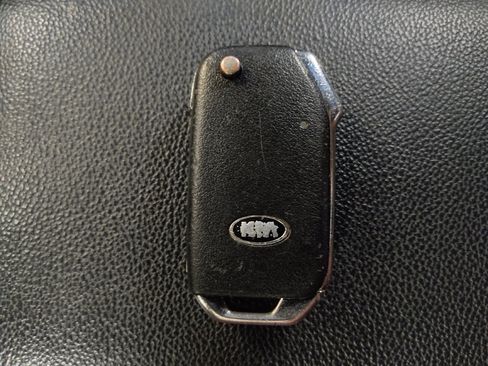 Used 2021 Kia Forte LXS FWD image 32
