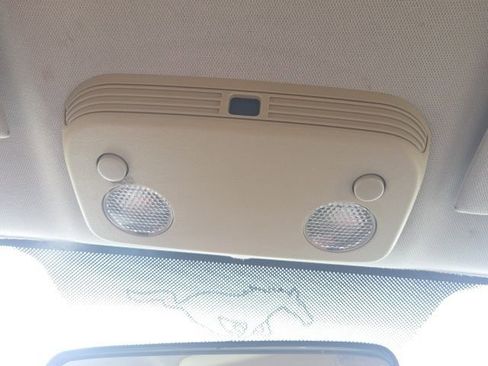 Used 2010 Ford Mustang Premium image 22