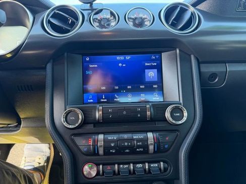 Used 2020 Ford Mustang Shelby GT500 w/ Technology Package image 18