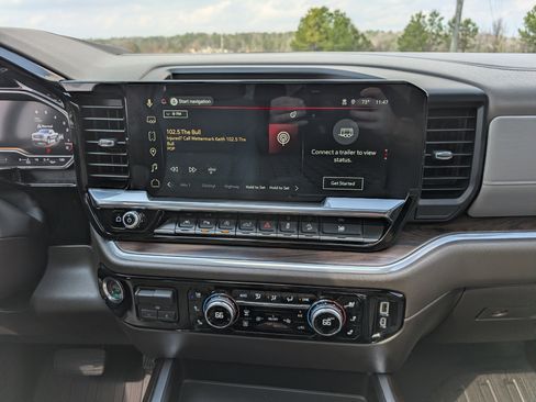 Used 2025 GMC Sierra 1500 SLT w/ SLT Premium Plus Package image 25